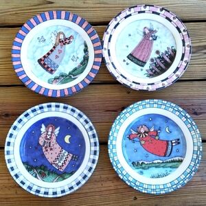 Primitive style decorative ceramic plates